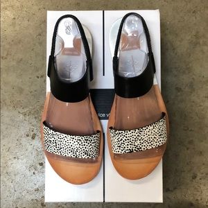 Dolce Vita Black and White Sandals